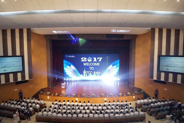 上海国际海事亚洲技术合作中心成立仪式现场 上海国际海事亚洲技术合作中心成立仪式现场