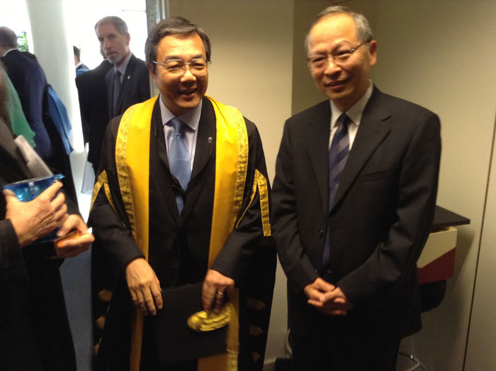 於世成书记与国际海事组织秘书长关水康司交谈