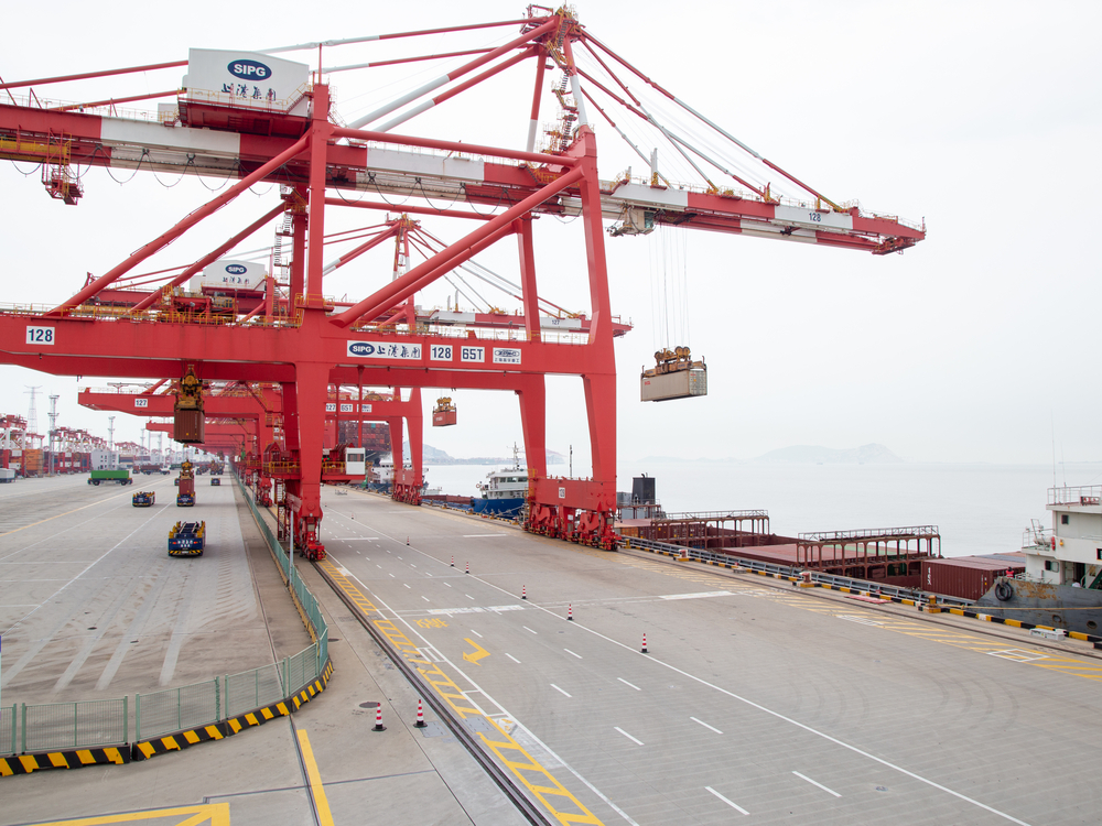 20230702062547042700.jpg 观摩自动化装卸货