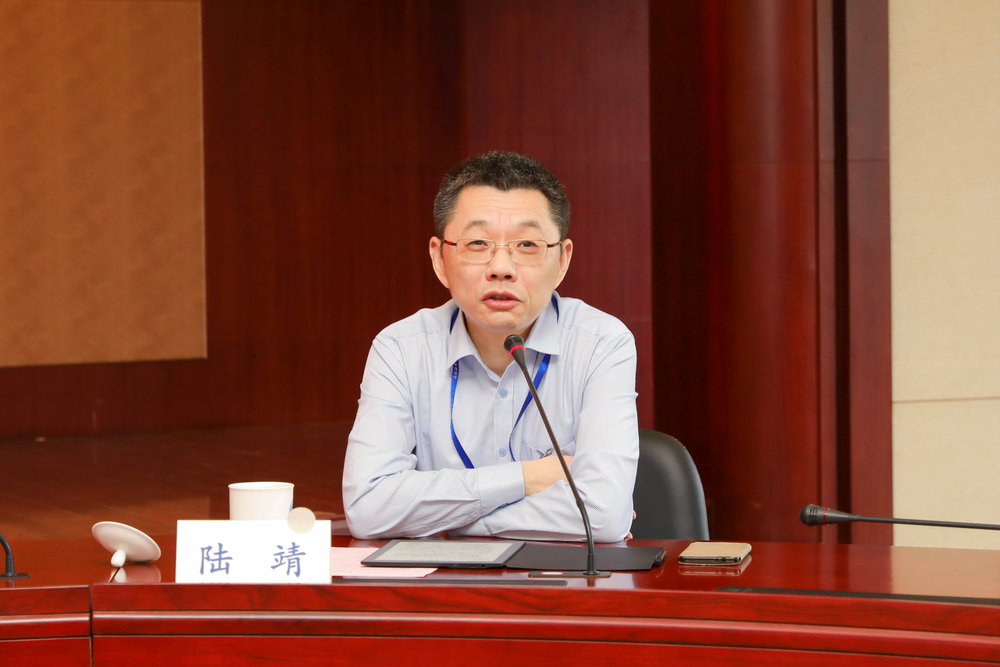 陆靖校长讲话