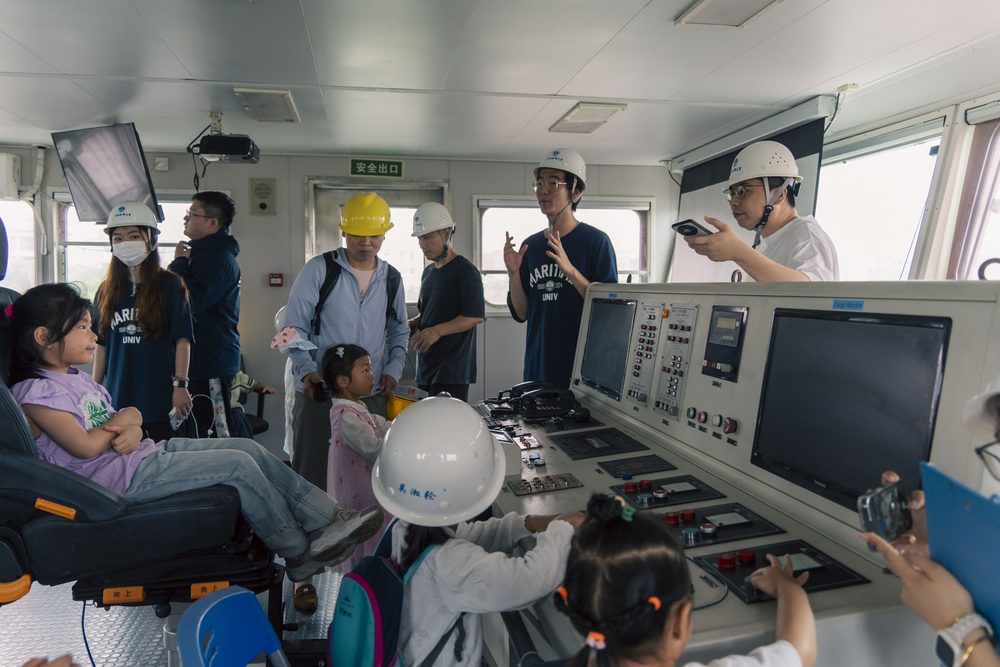 20240628073359346700.jpg 参观吴淞号