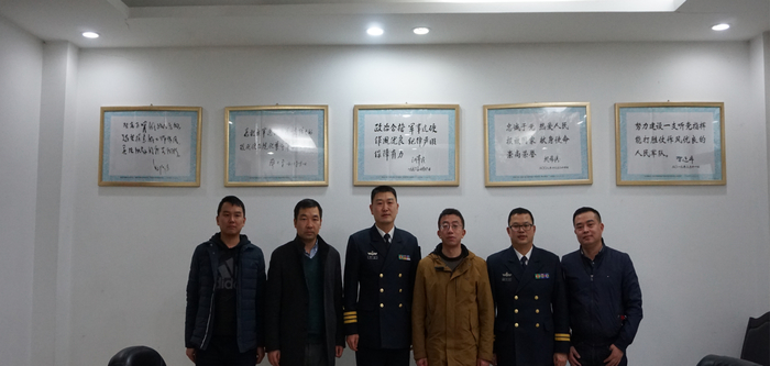 慰问共建部队官兵