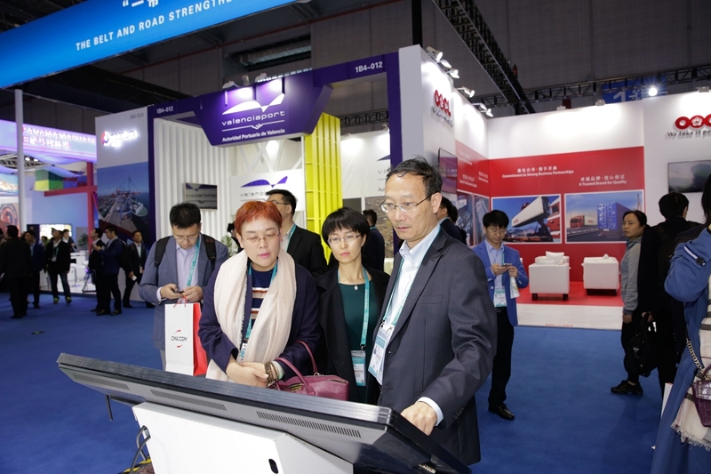 参观进博会 参观进博会