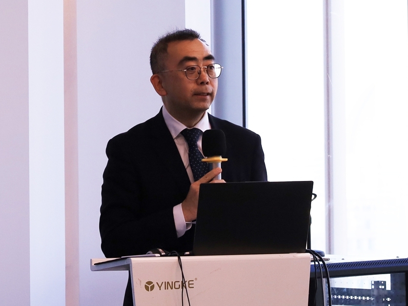 20241205084540687700.jpg 上海海事大学党委副书记、纪委书记严大龙主持开幕式