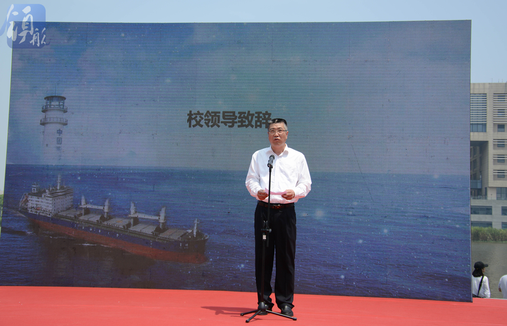 杨万枫副校长致辞