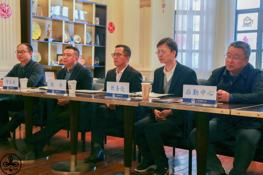 20230308104018160600.jpg 学校职能部门负责人解答学生疑惑