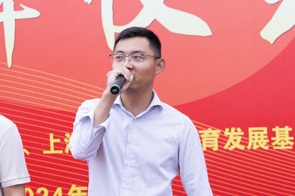 20240621045514651400.jpg 中源船务上海公司总经理汪晓龙宣布射箭基地正式启用