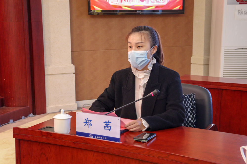 20221112010359791100.jpg 教练员代表郑茜发言