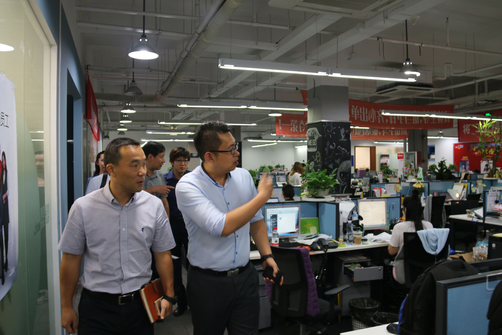 参观智联招聘平台现场办公场地