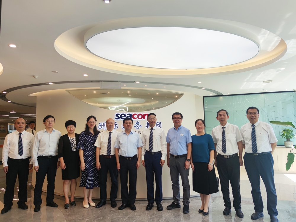 20220820023950230600.jpg 与洲际船务集团控股有限公司合影