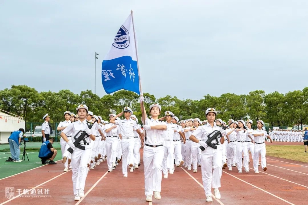 经济管理学院方阵