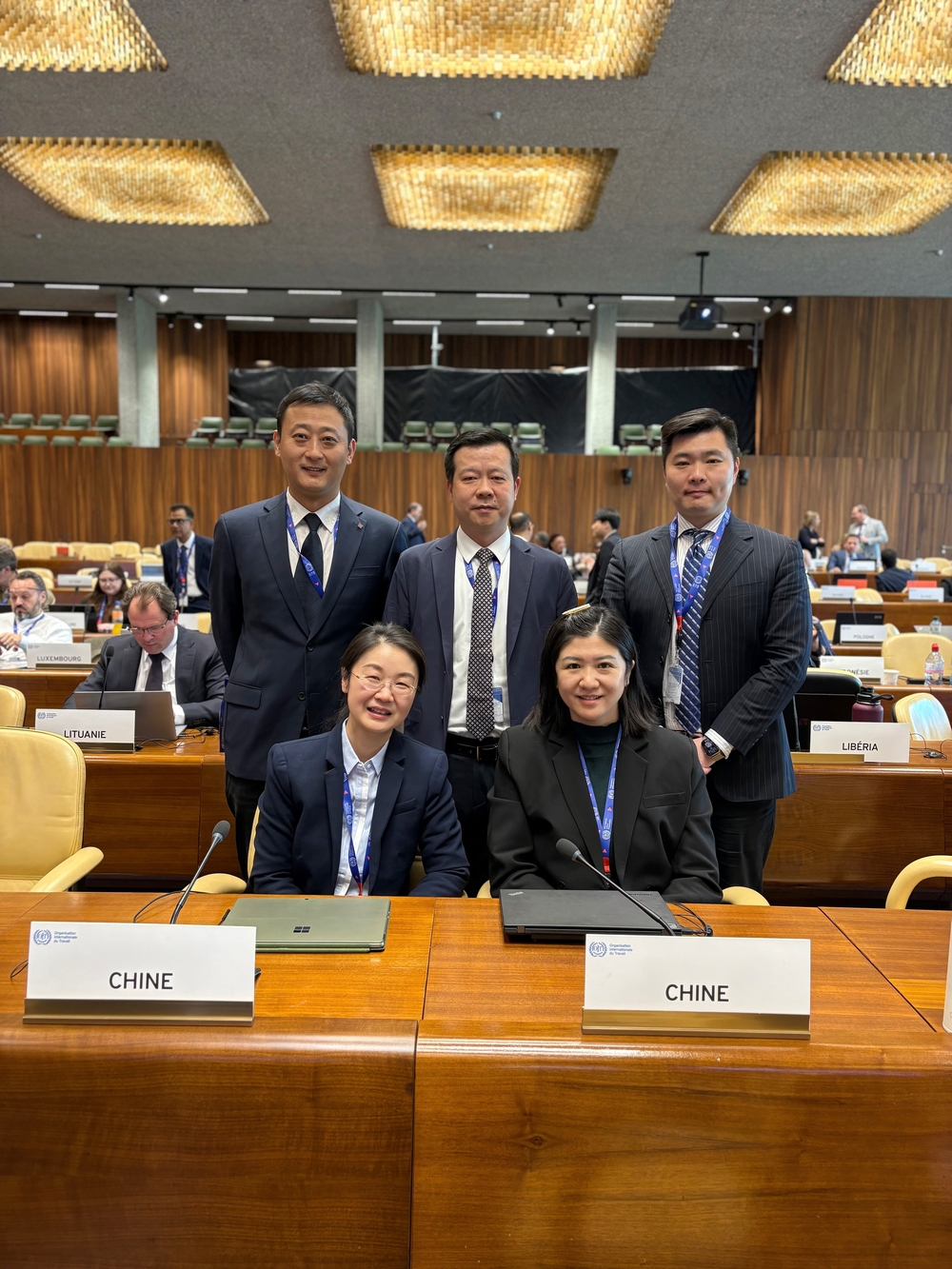 20250417053534937500.jpg 中国代表团会议现场合照