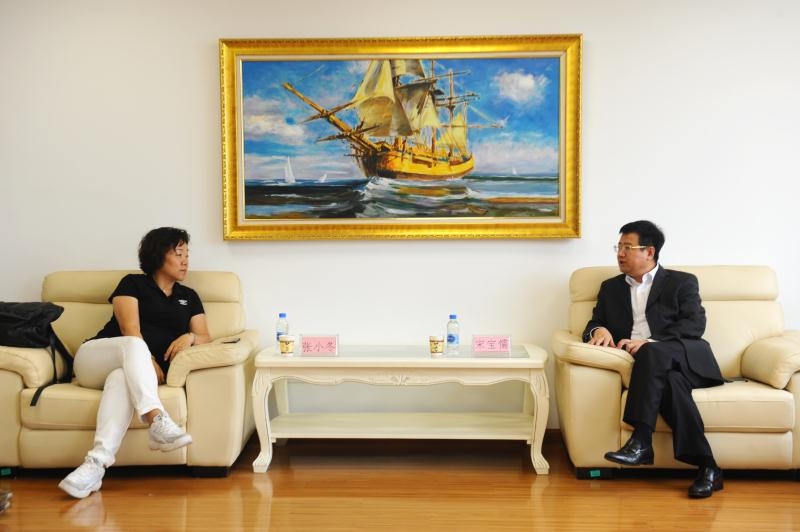 宋宝儒书记会见张小冬主席一行