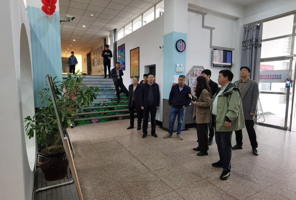 20230325042141886100.jpg 浙江大学校园调研