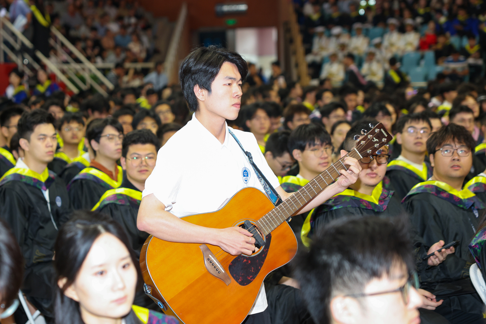 暖场表演