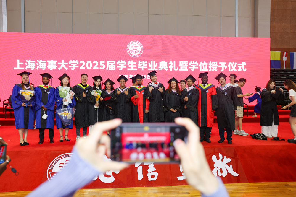 留学生合影