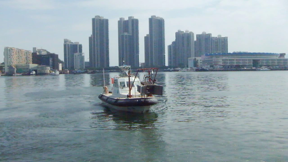 布放收油机