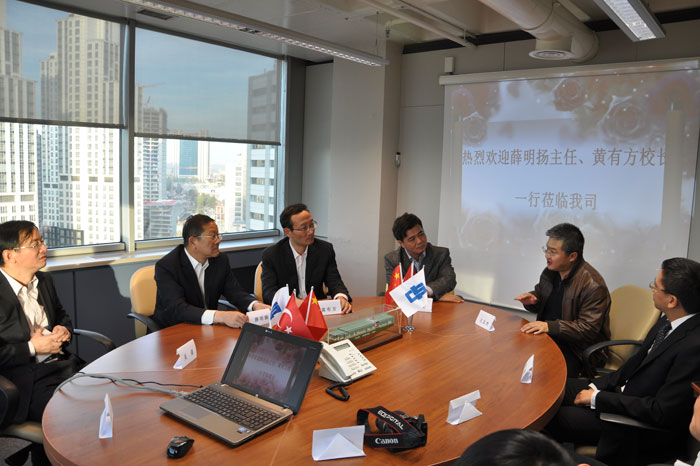 黄有方校长陪同薛明扬主任考察中海集团土耳其公司