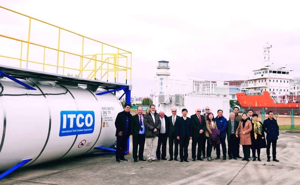 国际罐箱组织与上海海事大学合作协议签订暨企业集装罐箱捐赠仪式举行