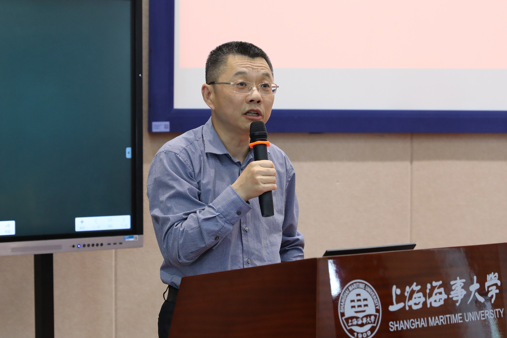 陆校长讲话