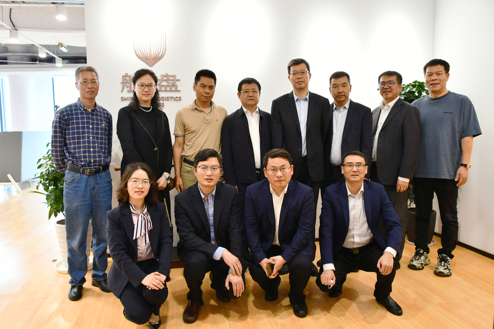 20230519031136138700.jpg 参观“航盘”