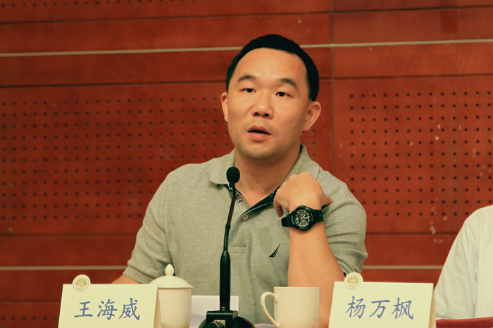 王海威副校长谈人事、财务工作