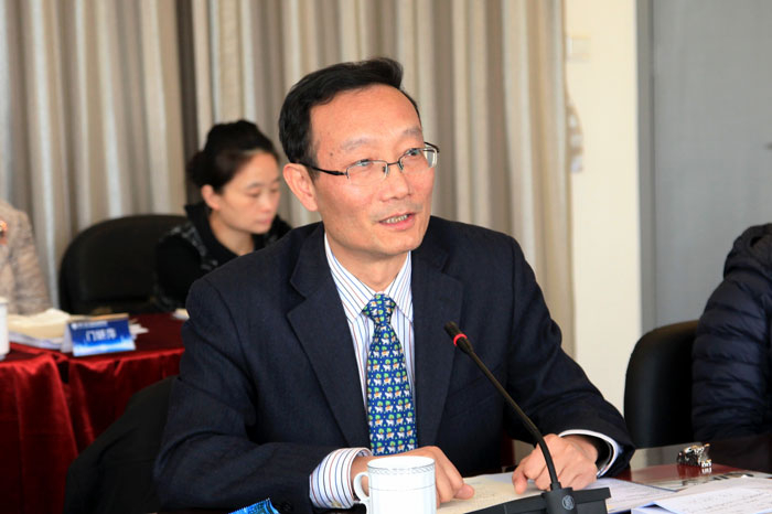 黄有方校长作报告