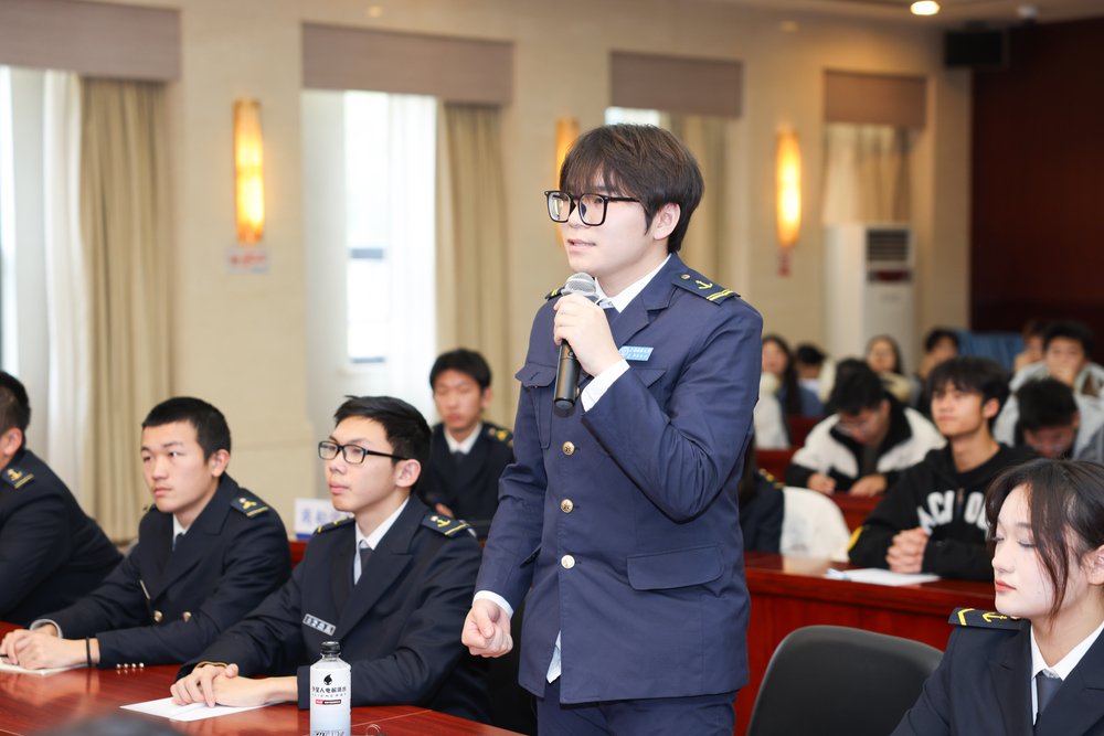 20241217012359936200.jpg 互动交流