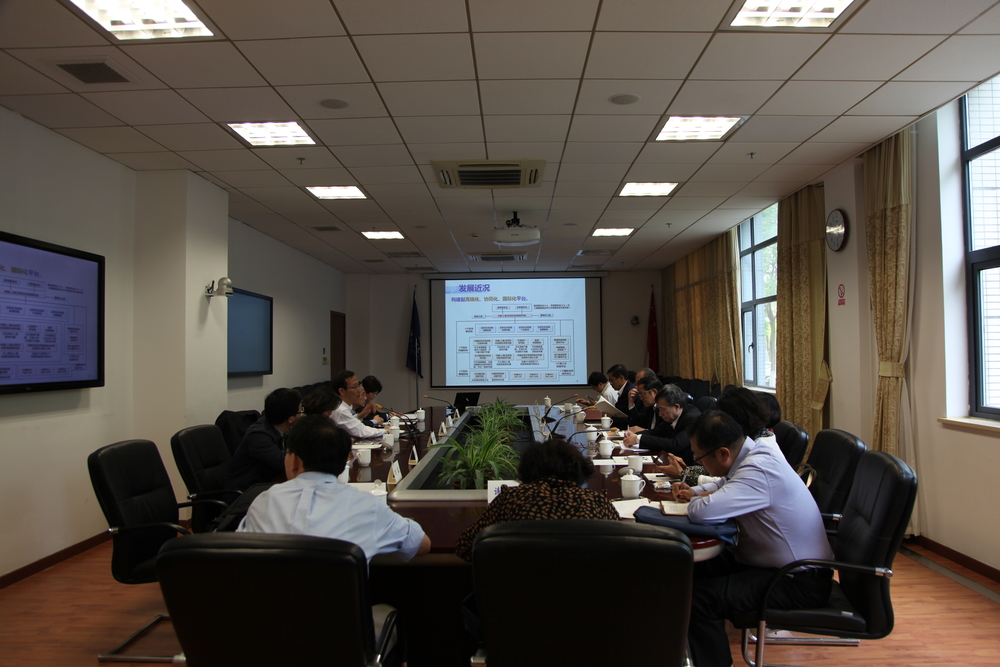 上海市人大教科文卫委员会领导来我校考察