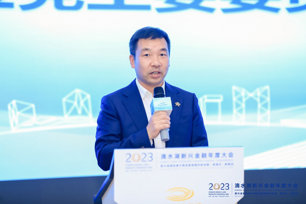 20231211125435134000.jpg 上海海事大学党委副书记、副校长李志鹏致辞