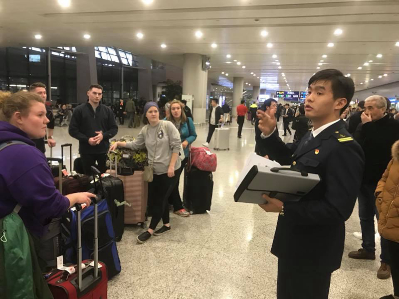 参加国际交流活动 参加国际交流活动