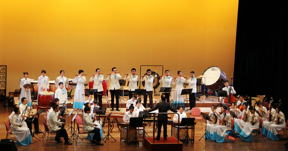 民乐团展演节目《莲湖谣》