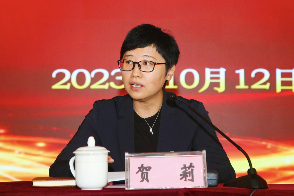 贺莉作开班动员