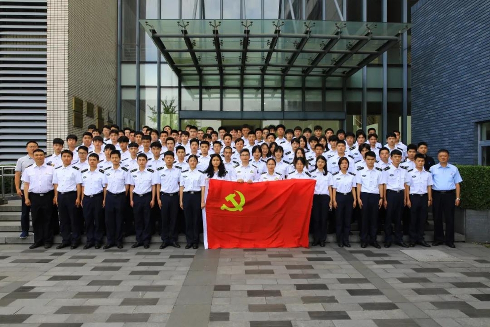宣讲后合影
