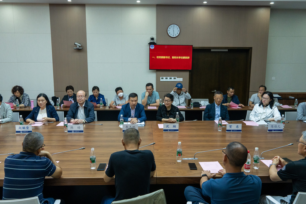 20230523070821133800.jpg 校党委副书记、副校长李志鹏致辞