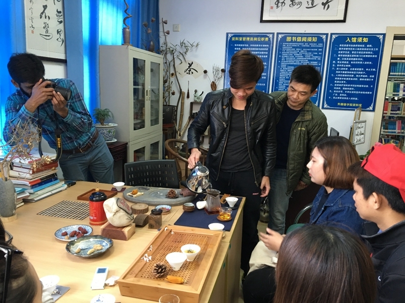 倒茶礼仪 倒茶礼仪