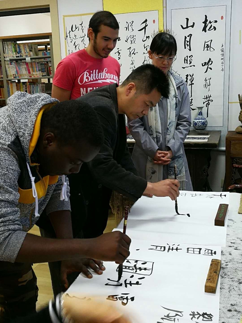 跟着中国老师学书法 跟着中国老师许宁云学书法