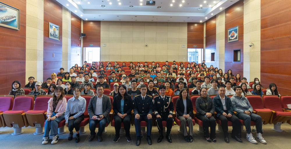 20240426005232280000.jpg 合影