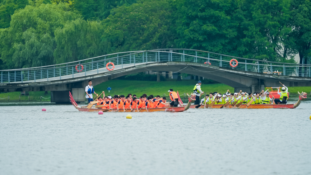 龙舟竞技1