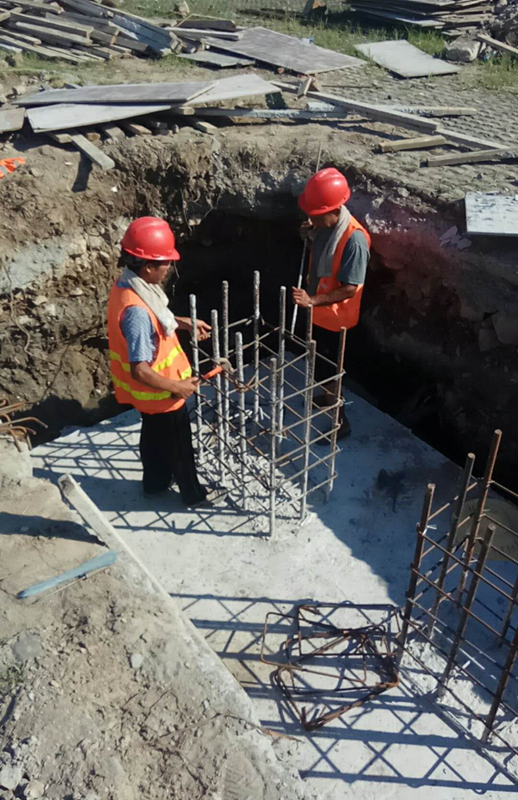 5号门光伏一体化车棚基础施工 5号门光伏一体化车棚基础施工