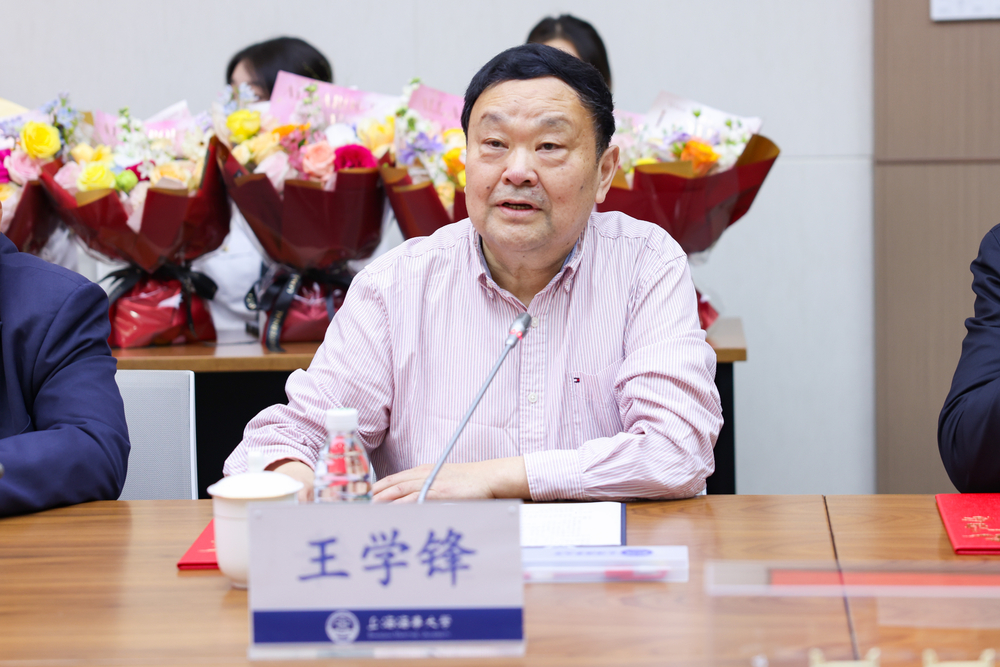 20250327014719078800.jpg 交通运输学院王学锋发言