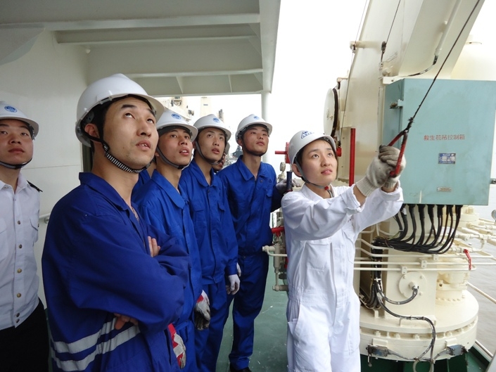 航海实习中的现场教学