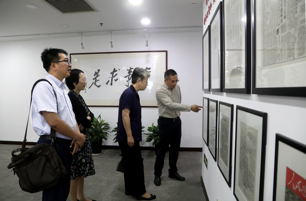 刘士安社长现场讲解