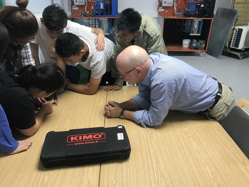 实验课(丹麦哥本哈根轮机工程与电子工程学院暑期学习项目) 实验课(丹麦哥本哈根轮机工程与电子工程学院暑期学习项目)