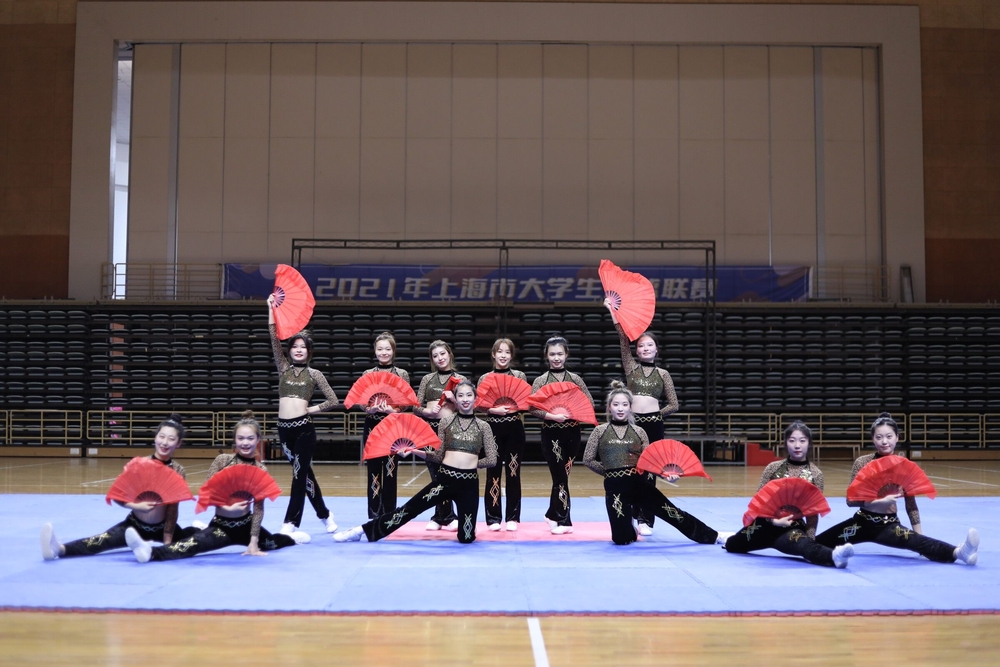 20221215123134512900.jpg 比赛现场-自选轻器械健身操