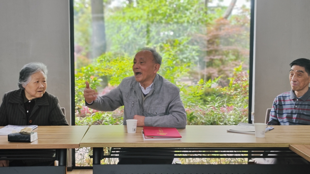 校友代表发言