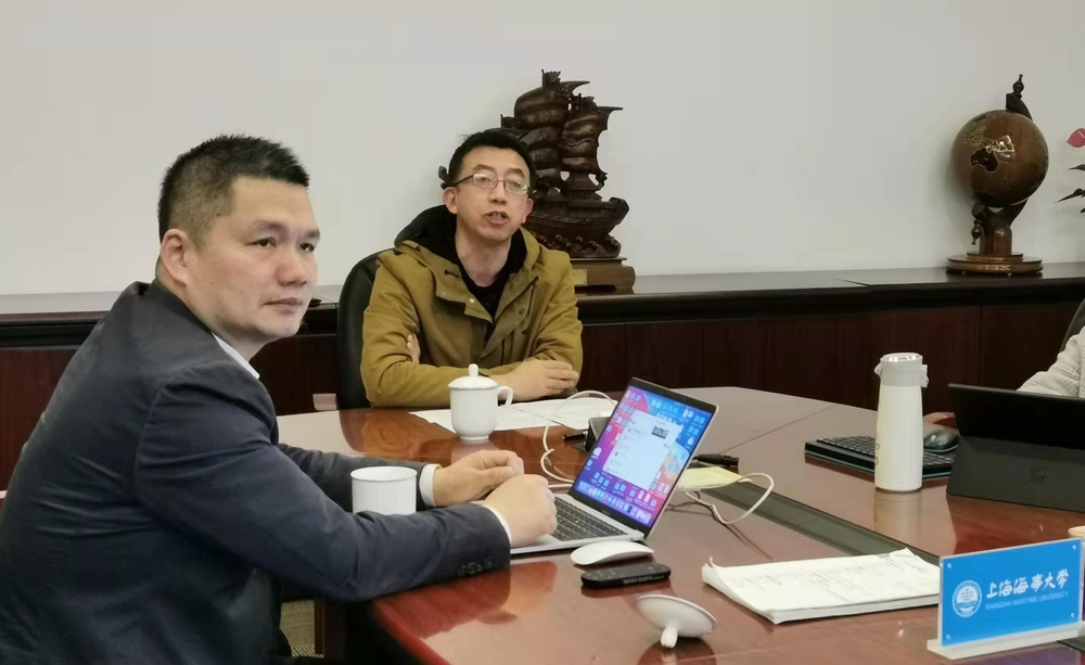 施欣副校长交流发言