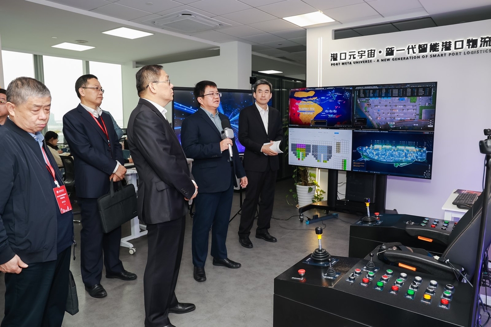 20241127121555412800.jpg 专家组集中考察咪啰科技