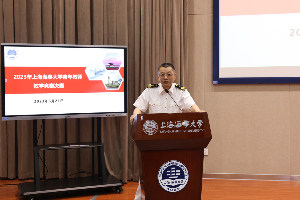 陆靖校长作总结讲话