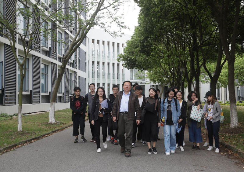 和同学们在一起 和同学们在一起